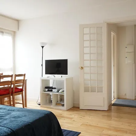 Appartamento Close To Eiffel Tower And Metro *